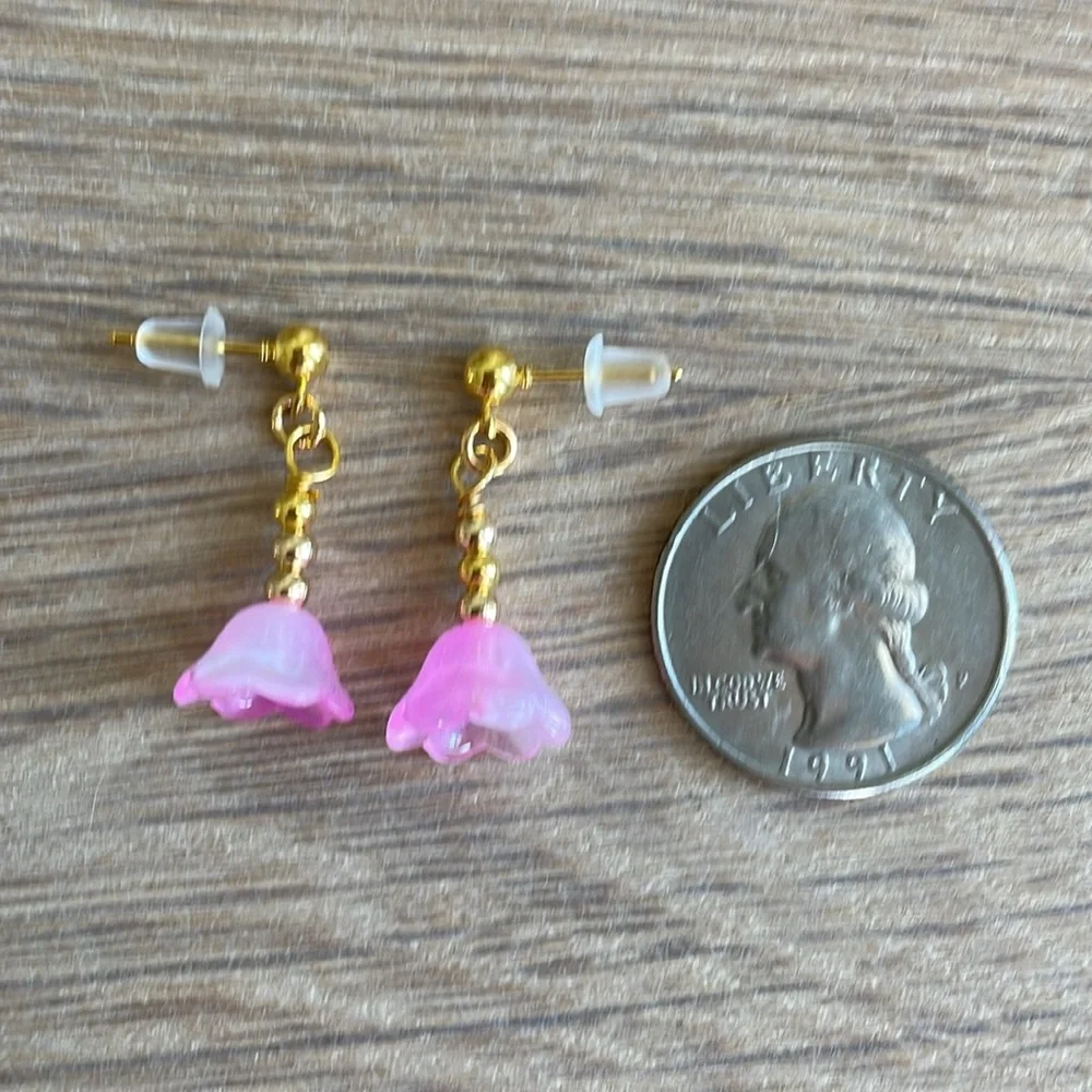 HAND CRAFTED DAINTY PINK FLOWER DROP PIERCED EARRINGS Pink Gold
